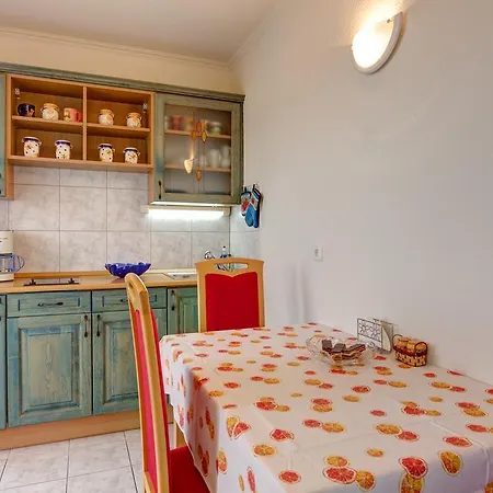 Διαμέρισμα Apartman Delicia