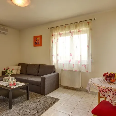 Διαμέρισμα Apartman Delicia *